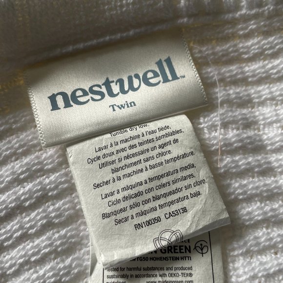 Cozy Nestwell cotton twin blanket - white - Picture 4 of 5
